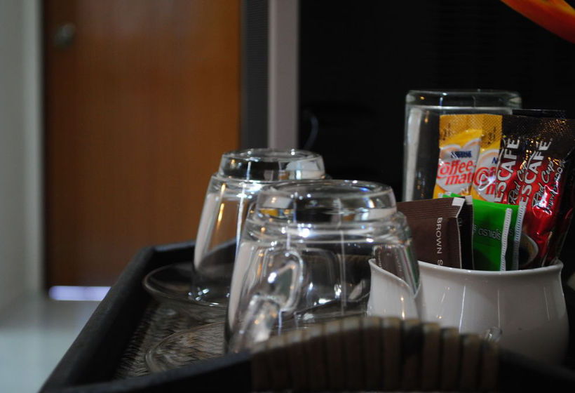 Hotel Baan Kata Maytha 1