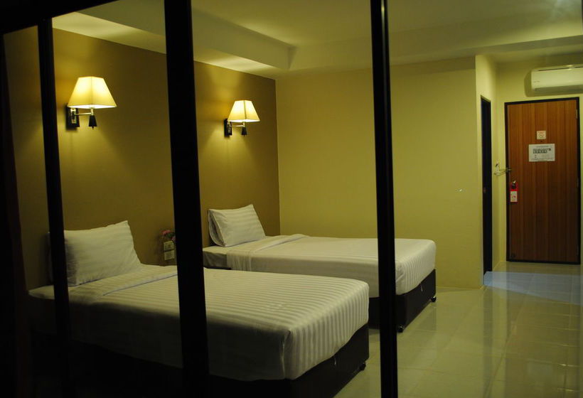 Hotel Baan Kata Maytha 12