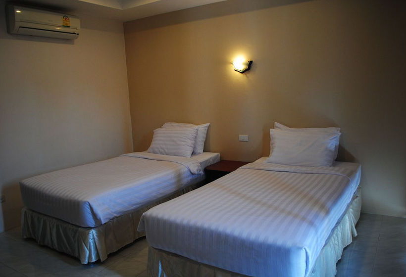 Hotel Baan Kata Maytha 16