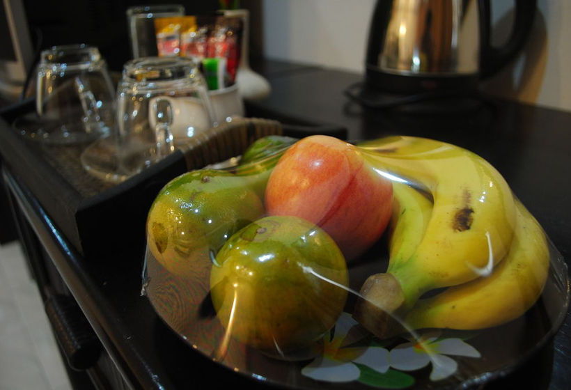 Hotel Baan Kata Maytha 17