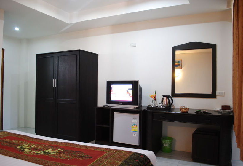 Hotel Baan Kata Maytha 2