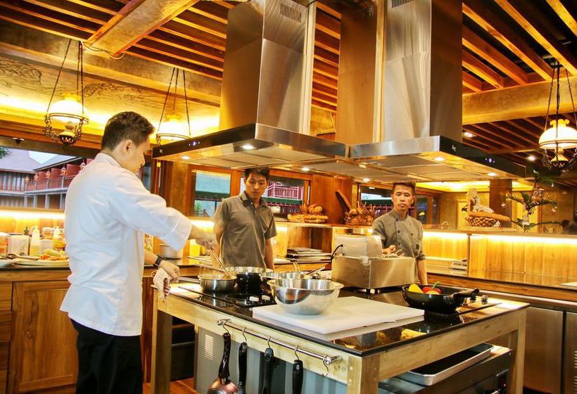 Hotel The Chaya Resort And Spa Chiang Mai 8