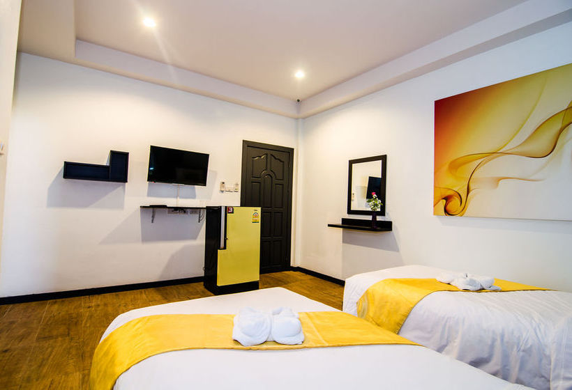 Colora Hotel Phuket 15