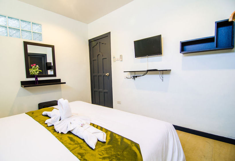 Colora Hotel Phuket 7