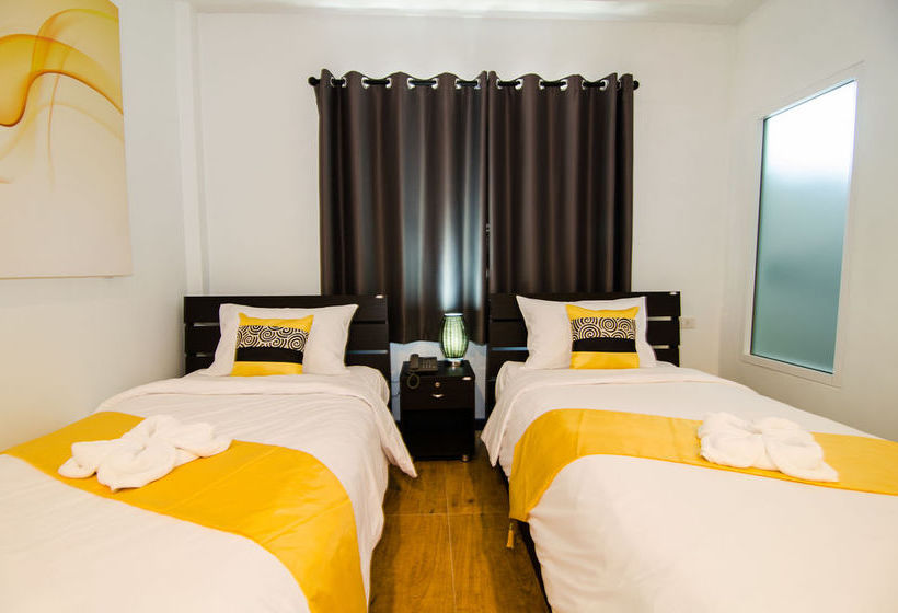 Colora Hotel Phuket 8