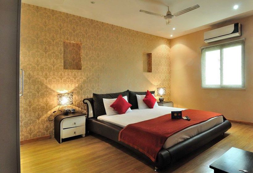 Fabhotel Jubilee Hills 12