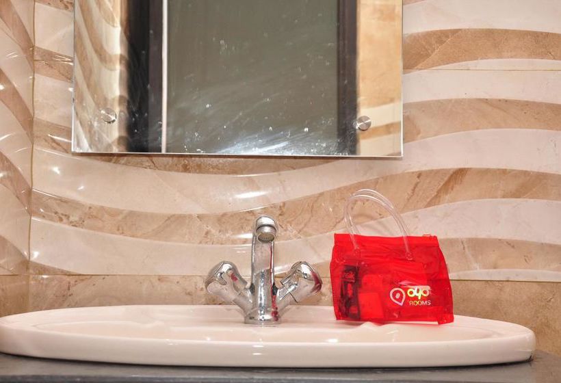 Hotel Oyo Rooms Sangam Cinema Punjab