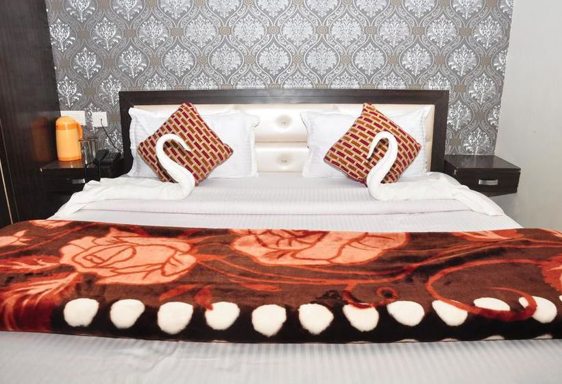 Hotel Oyo Rooms Sangam Cinema 1