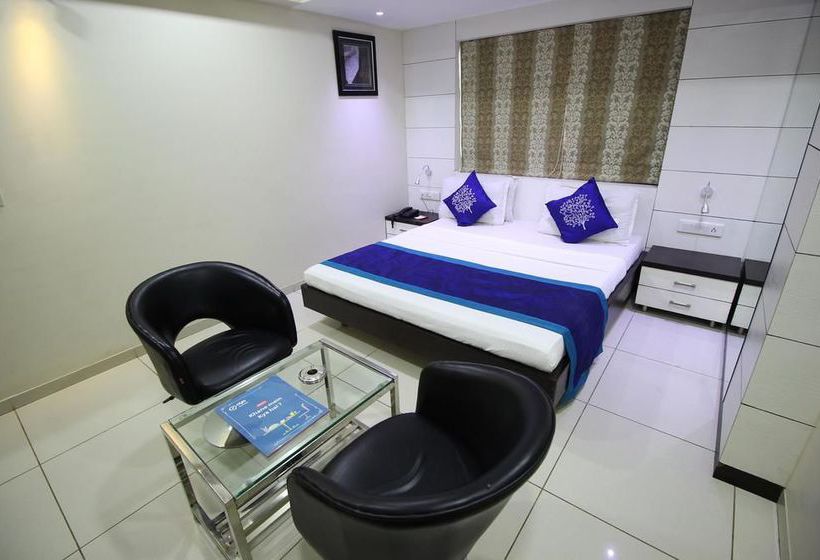 Hotel Oyo Rooms Usmanpura Ashram Road 3