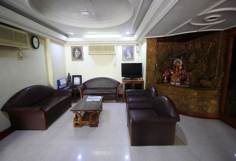 Hotel Oyo Rooms Vs Hospital Paldi 7