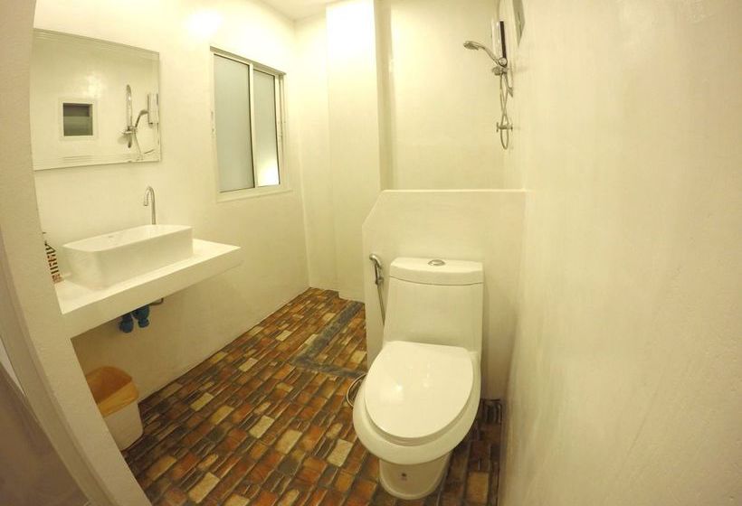 Hotel At We Patong Hostel Kalim Bay