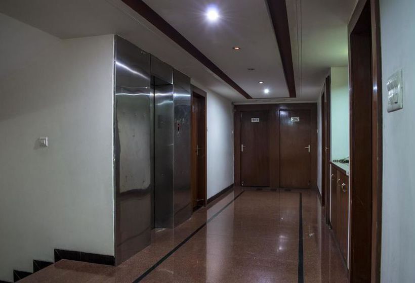 Hotel Oyo Rooms Mp Nagar Zone 1 1