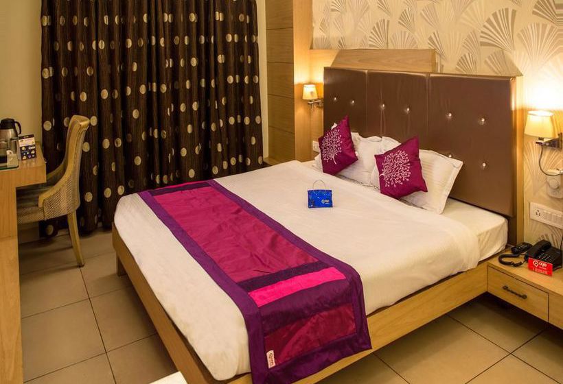 Hotel Oyo Premium Mp Nagar Zone Ii 11