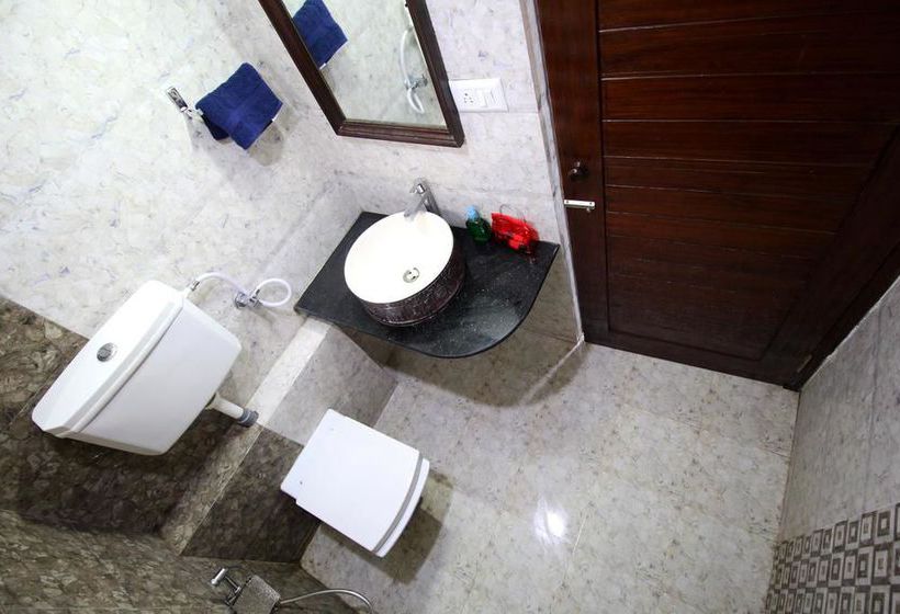 Hotel Oyo Rooms Gandhi Ashram Road 10