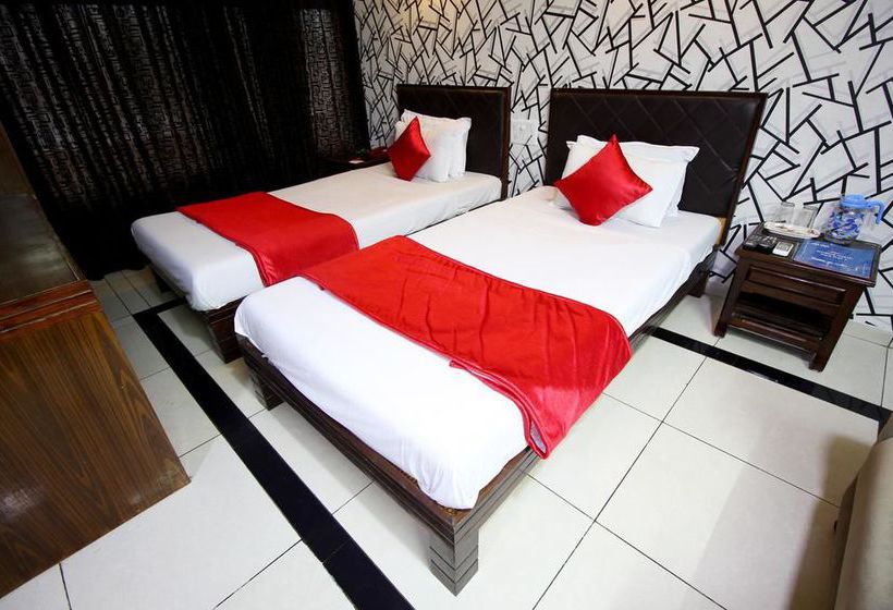 Hotel Oyo Rooms Gandhi Ashram Road 12