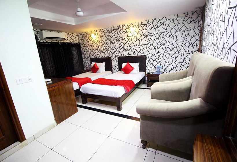 Hotel Oyo Rooms Gandhi Ashram Road 2