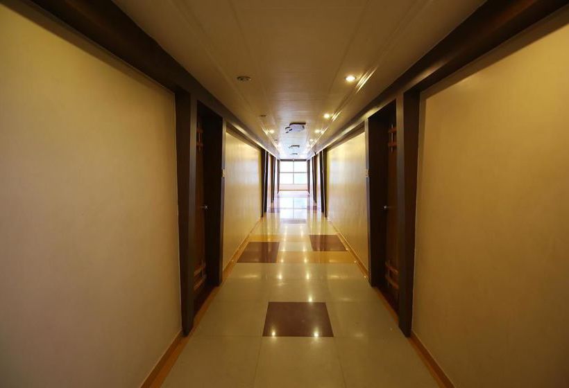 Hotel Oyo Rooms Limda Chowk Iii 3