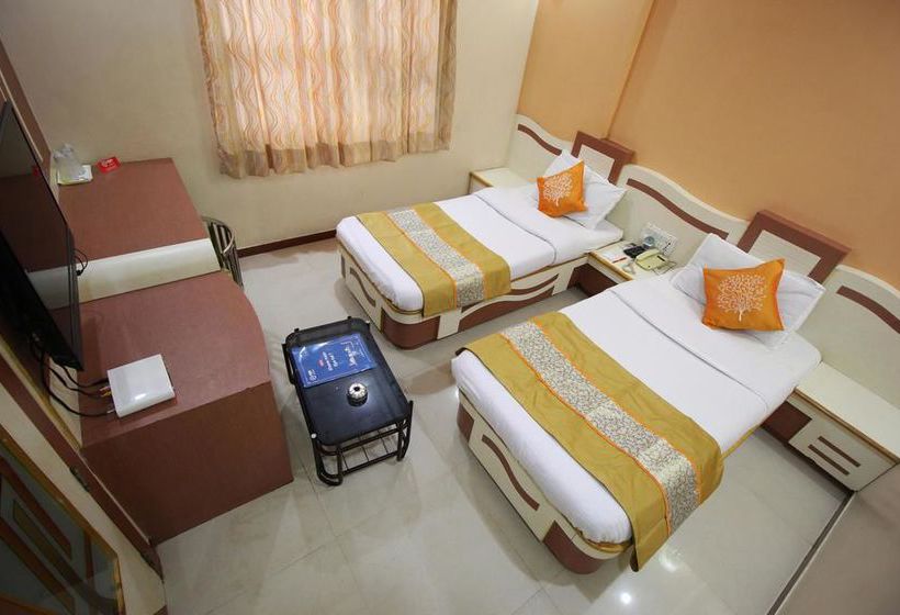 Hotel Oyo Rooms Limda Chowk Iii 6