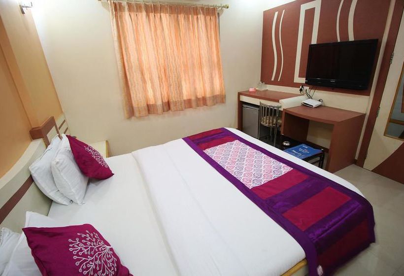 Hotel Oyo Rooms Limda Chowk Iii 9
