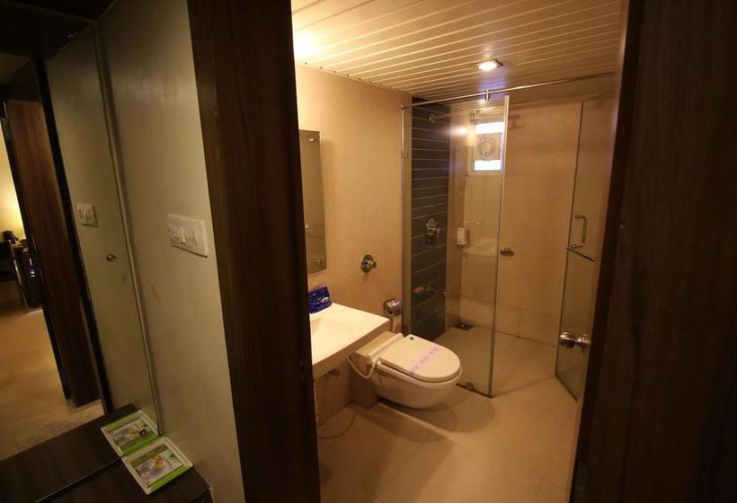 Hotel Oyo Premium Limda Chowk I 1