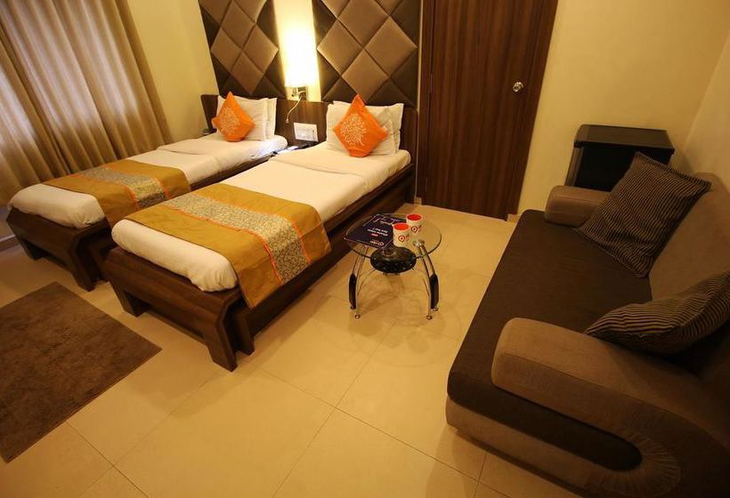 Hotel Oyo Premium Limda Chowk I 13