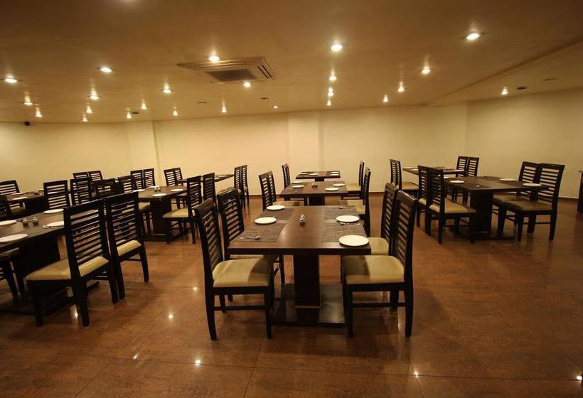 Hotel Oyo Premium Limda Chowk I 4