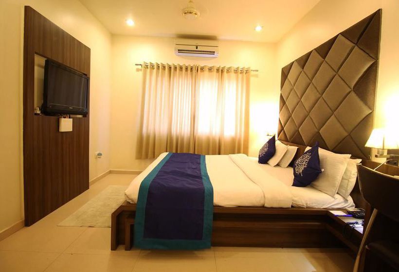 Hotel Oyo Premium Limda Chowk I 9