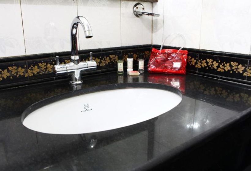 Hotel Oyo Rooms Picture Palace Mussoorie Mussoorie