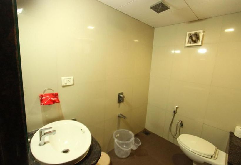 Hotel Oyo Rooms Lal Darwaja Road 9