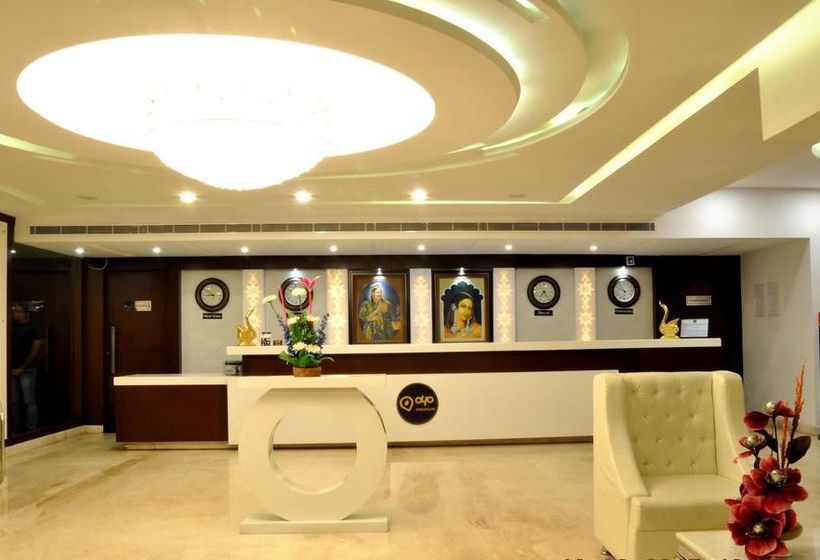 Hotel Oyo Premium Viraj Khand