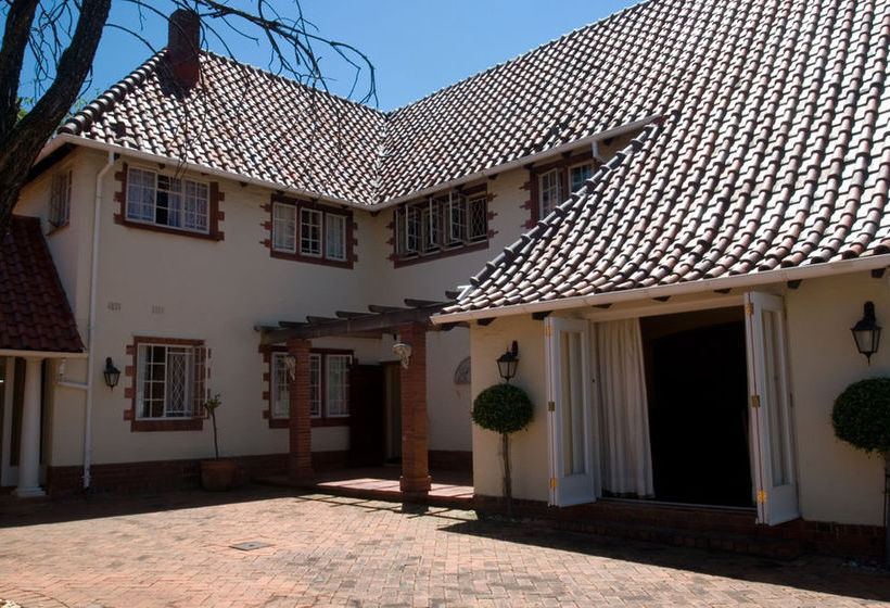 Pension Brooklyn Manor Guesthouse 6