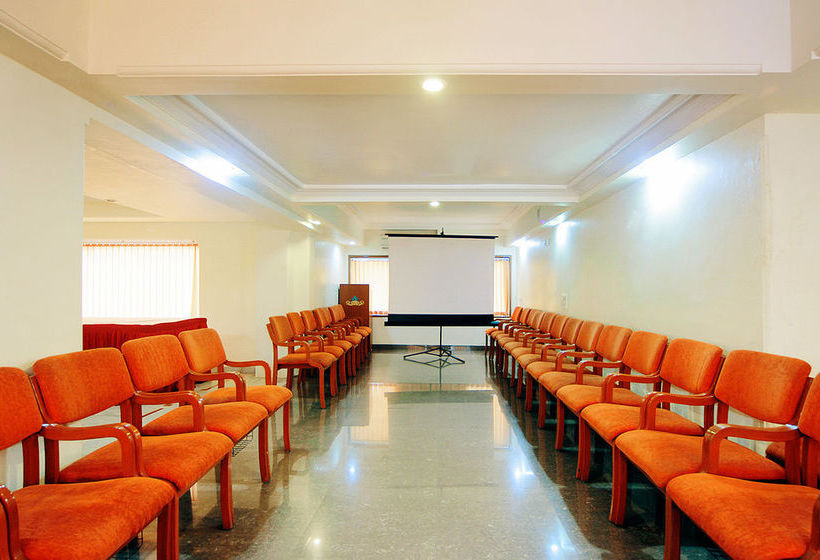 Hotel Zo Rooms Sayajigunj M.s. University 14