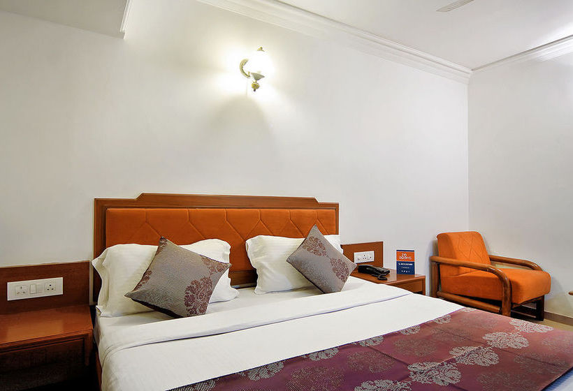 Hotel Zo Rooms Sayajigunj M.s. University 6