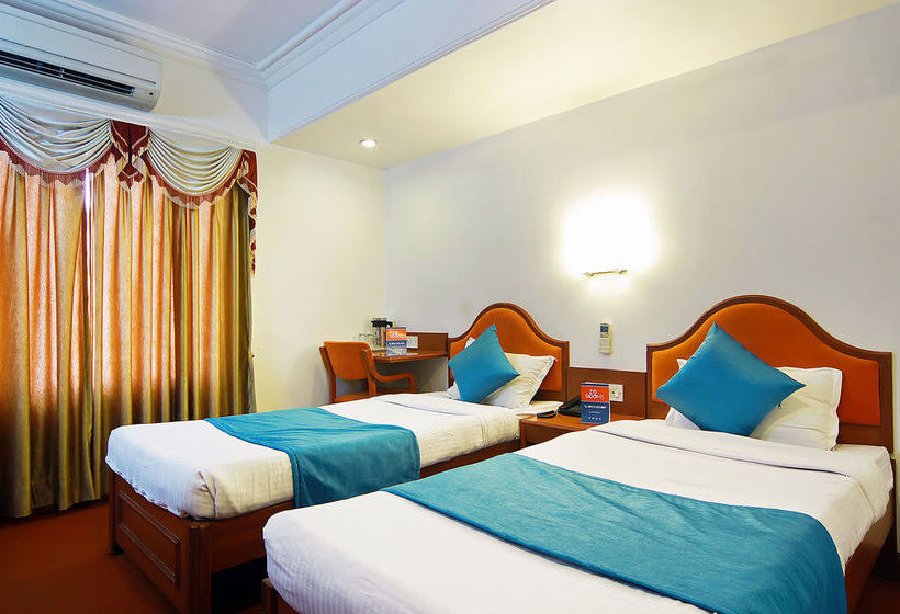 Hotel Zo Rooms Sayajigunj M.s. University 8