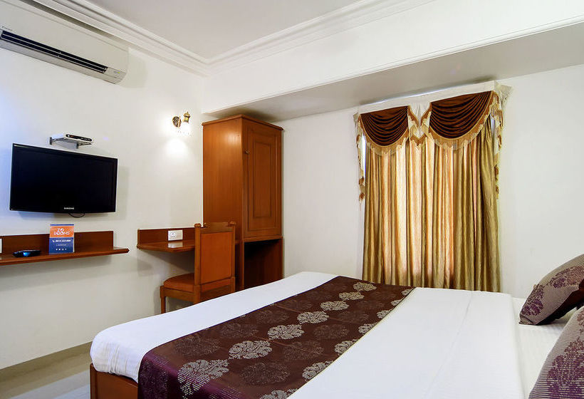 Hotel Zo Rooms Sayajigunj M.s. University 9