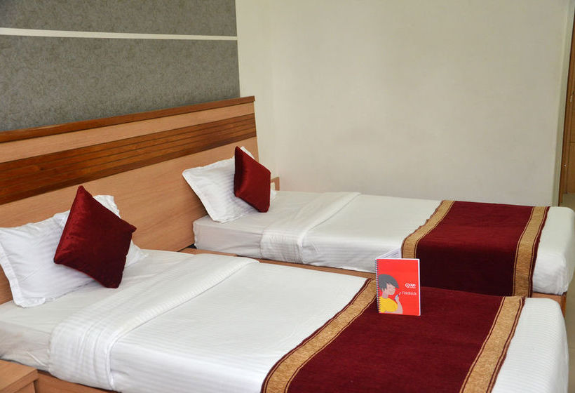 Hotel Oyo Rooms Osmanpura 10