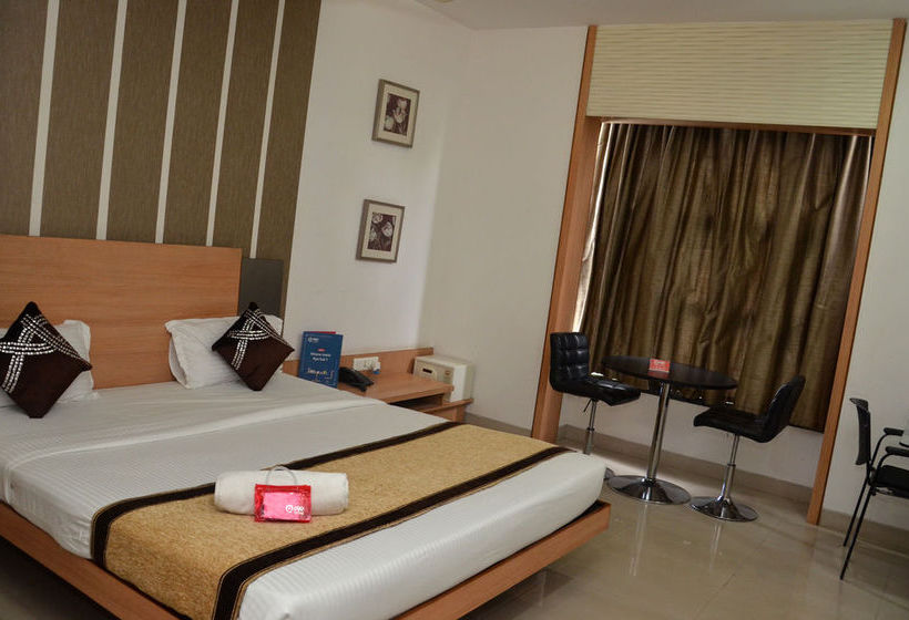 Hotel Oyo Rooms Osmanpura 5