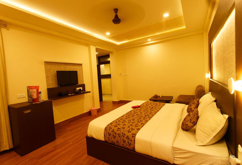 Hotel Oyo Premium Kotri Circle 2