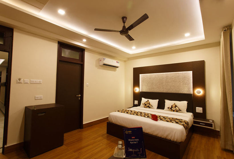 Hotel Oyo Premium Kotri Circle 5