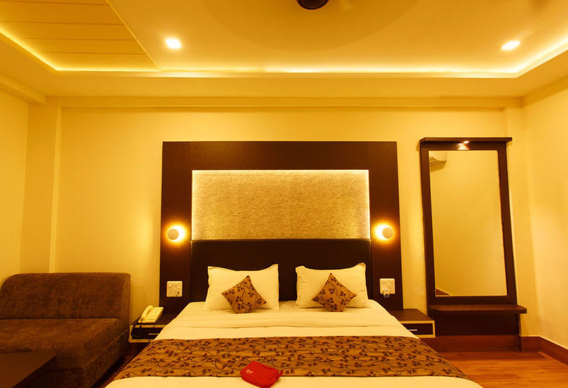 Hotel Oyo Premium Kotri Circle 6