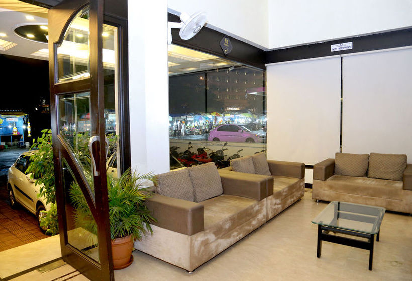 Hotel Oyo Premium New Shahupuri Kolhapur 17