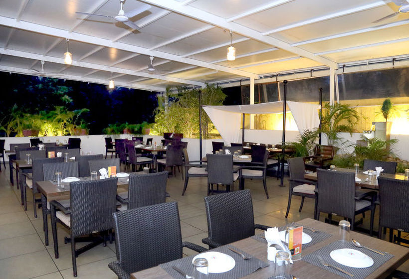 Hotel Oyo Premium New Shahupuri Kolhapur 2