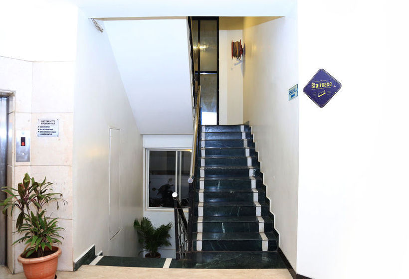 Hotel Oyo Premium New Shahupuri Kolhapur 20