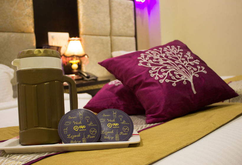 Hotel Oyo Premium Nagpur C A Road 19