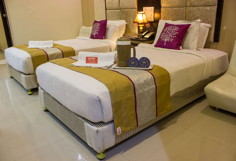 Hotel Oyo Premium Nagpur C A Road 8