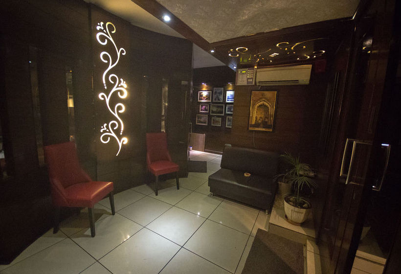 Hotel Oyo Rooms Gurudwara Road 16