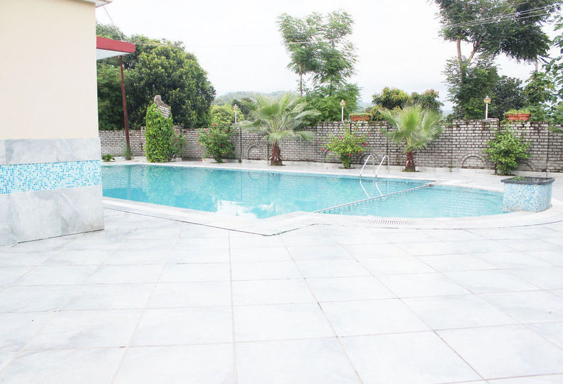 Hotel Oyo Premium Corbett Kyari 15