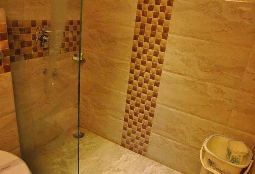 Hotel Oyo Premium Gwalior City Centre 1