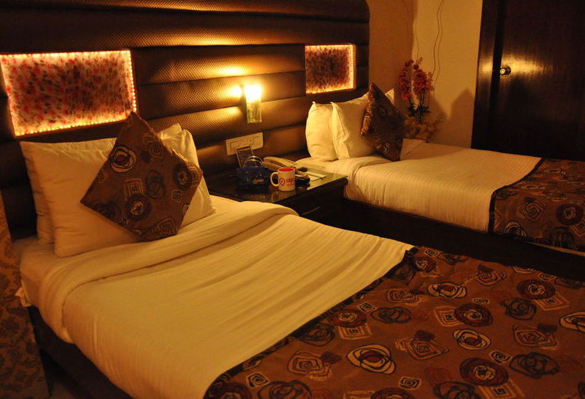 Hotel Oyo Premium Gwalior City Centre 14