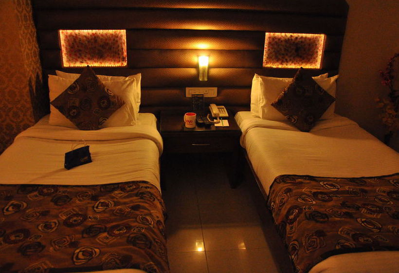 Hotel Oyo Premium Gwalior City Centre 5